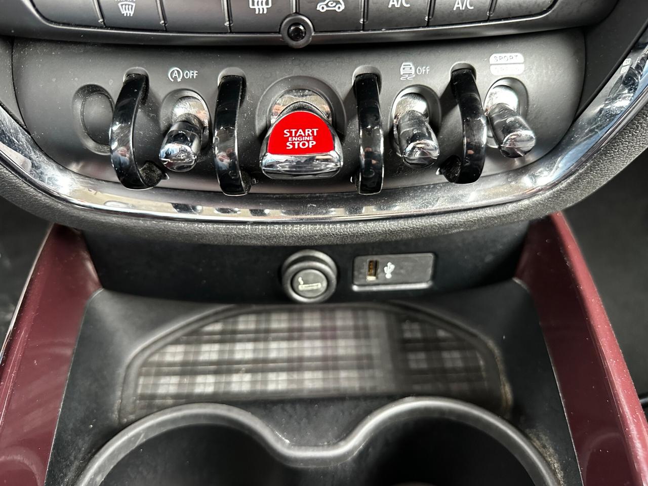 Mini Cooper D Clubman 2.0 Business Automatica