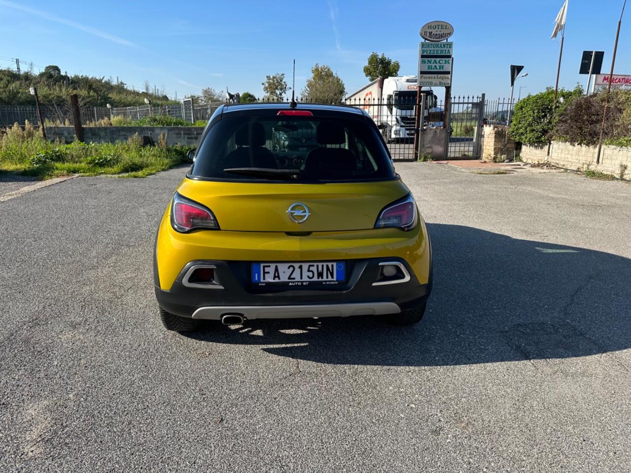 Opel Adam 1.4 87 CV GPL Tech Unlimited