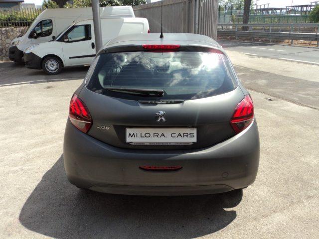 PEUGEOT 208 1° serie PureTech 82 5 porte Allure