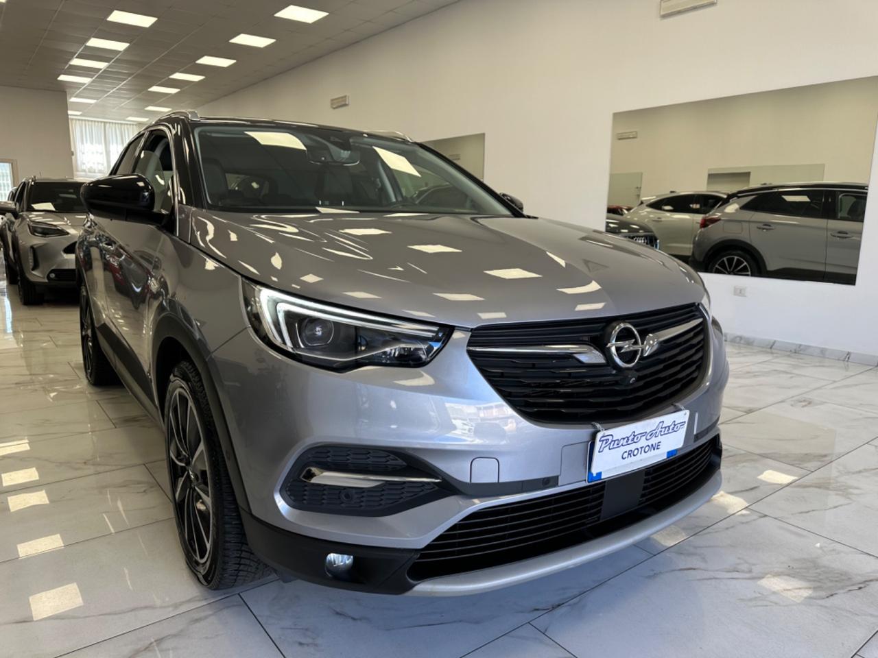 Opel Grandland X 1.6 Hybrid4 Plug-in aut. AWD