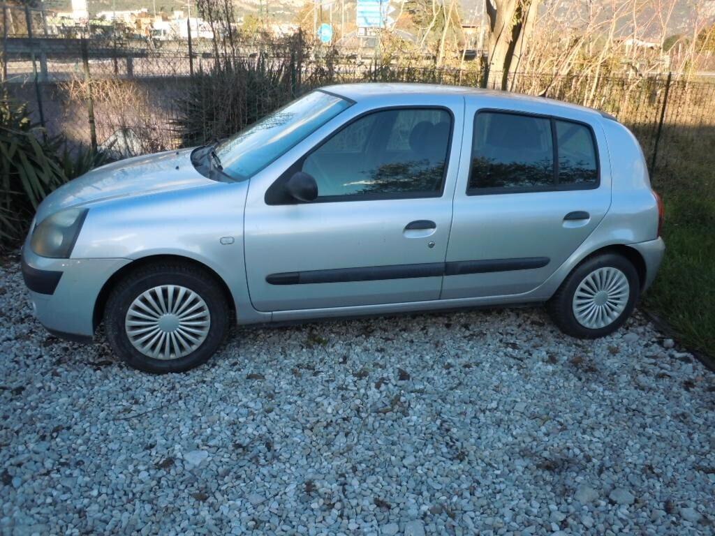 Renault Clio 1.2 5P GPL