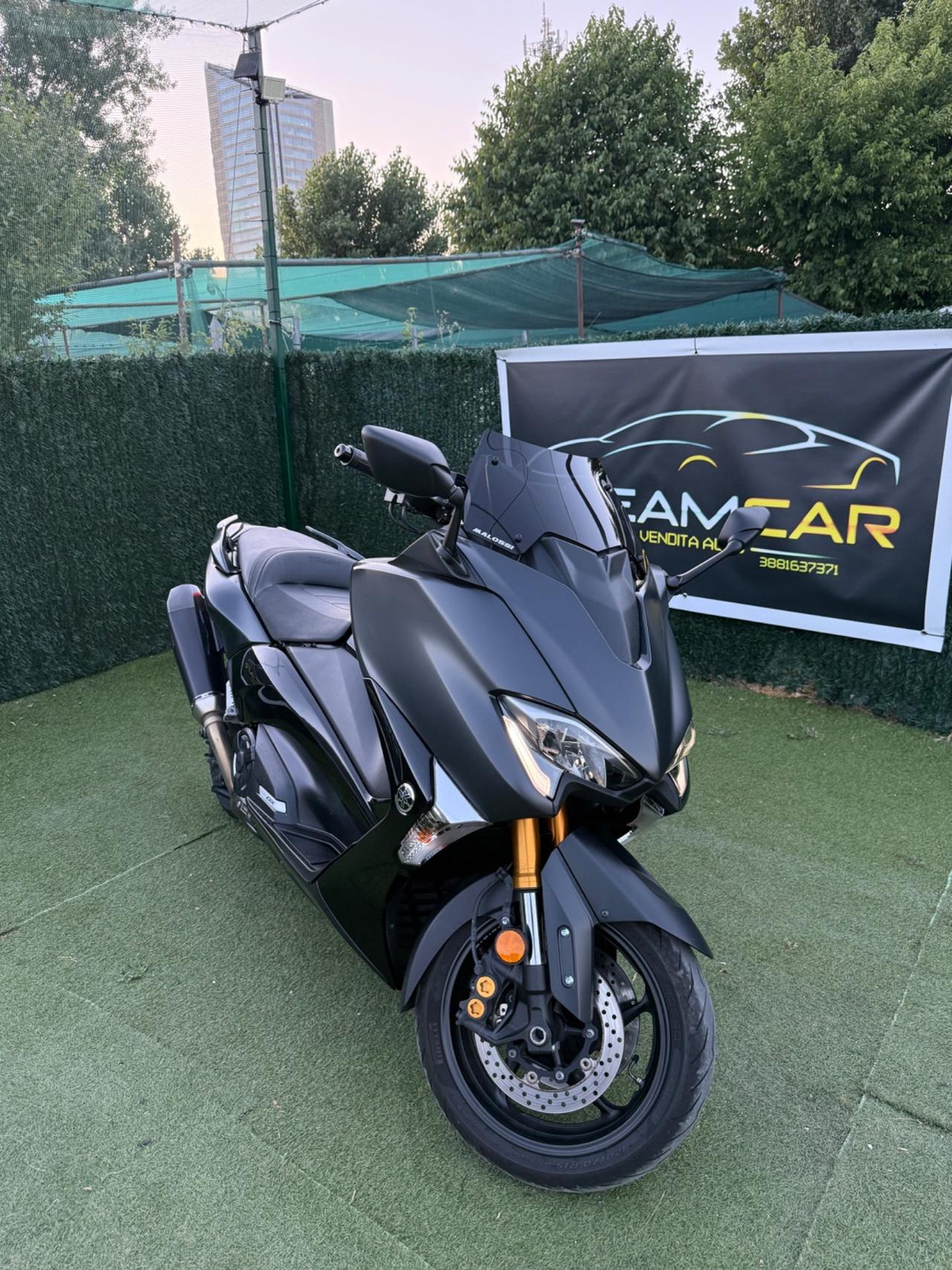Yamaha T Max 2017 530 DX FULL AKRAPOVIC