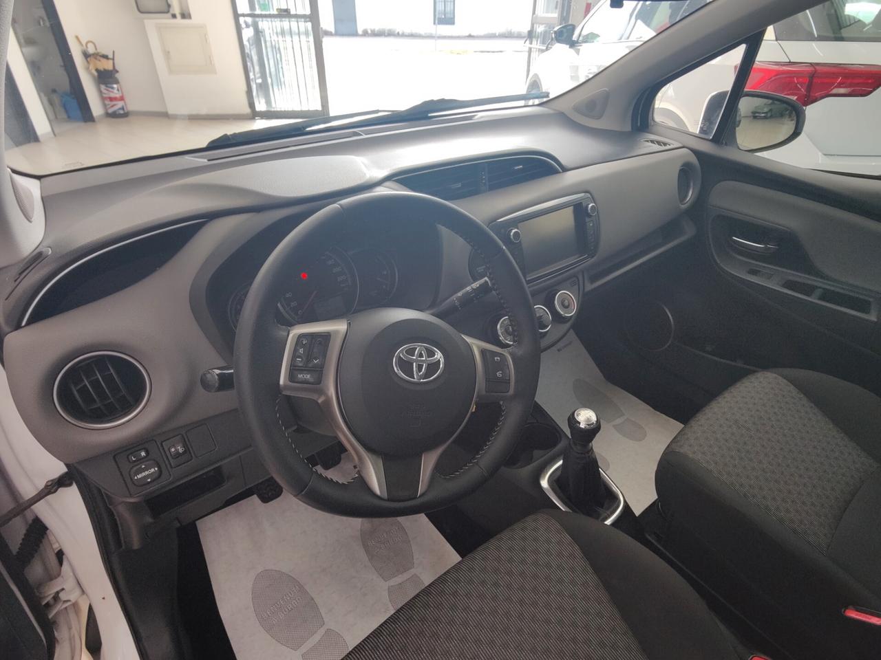 Toyota Yaris 1.4 D-4D 5 porte Active