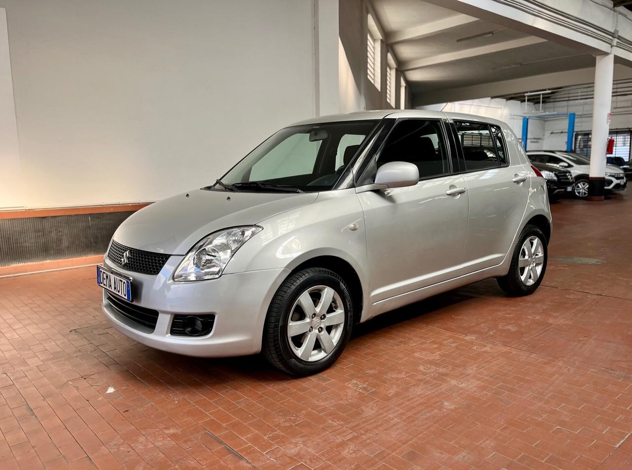 Suzuki Swift 1.3 4x4 5p. GL