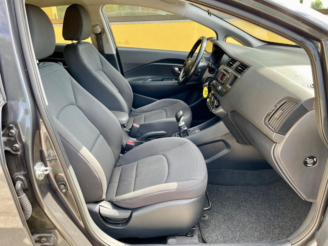 Kia Rio 1.1 Crdi 55kw Active OK NEOPATENTATI