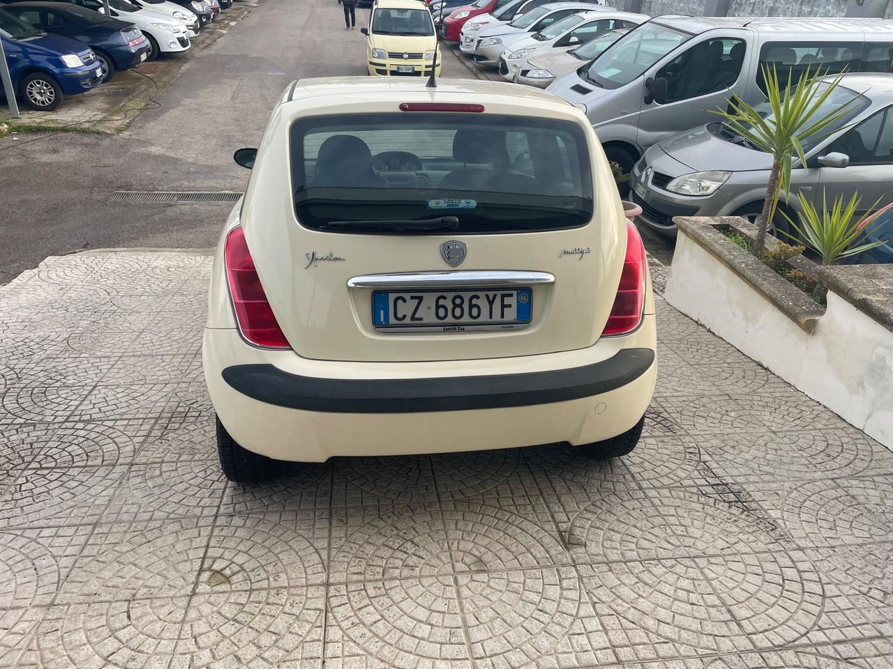 Lancia Ypsilon 1.3 Multijet Diesel