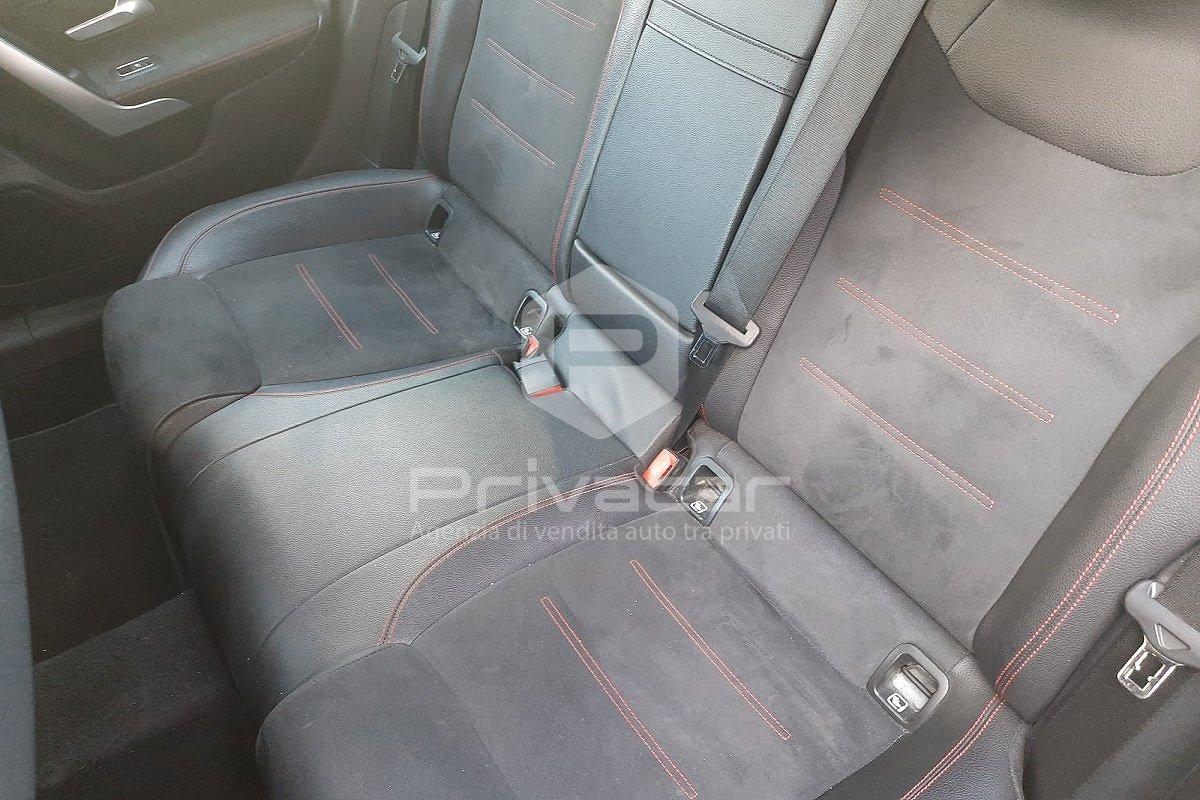 MERCEDES A 180 d Automatic Premium