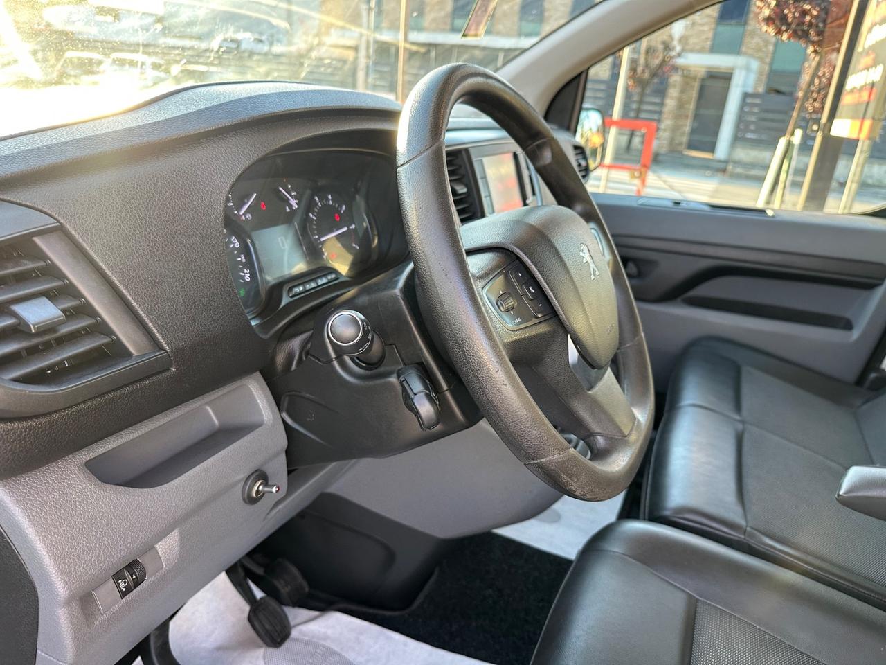 Peugeot Expert BlueHDi 1.5HDI 120CV IVA ESPOSTA