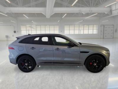 Jaguar F-Pace 2.0 i4 R-Dynamic Black awd 250cv auto