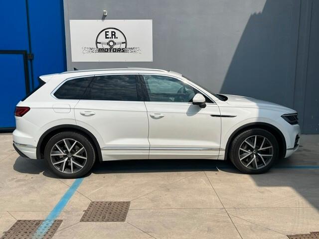 Volkswagen Touareg 3.0 V6 TSI eHybrid Elegance