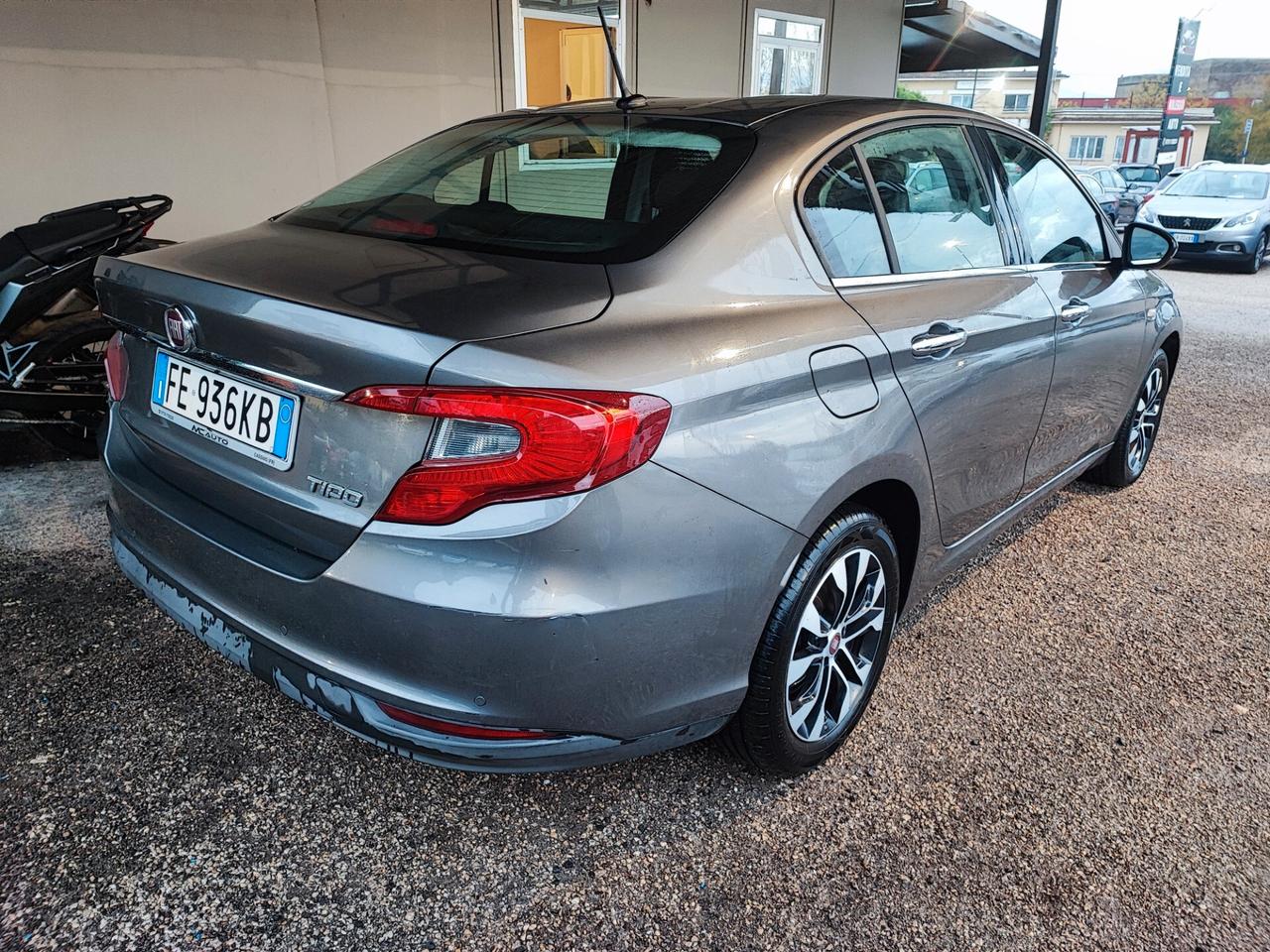 Fiat Tipo 1.6 Mjt 4 porte Lounge