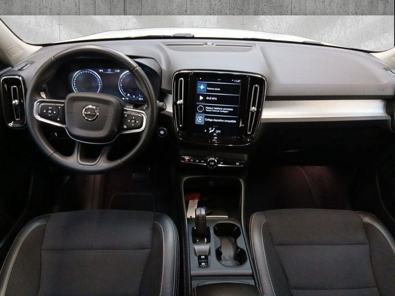 Volvo XC40 2.0 d3 Momentum awd geartronic my20
