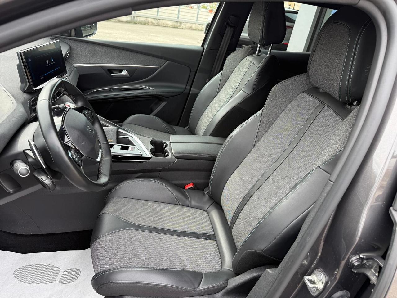 Peugeot 3008 HDi RESTYLING FULL OPTIONAL PERFETTA AFFARE