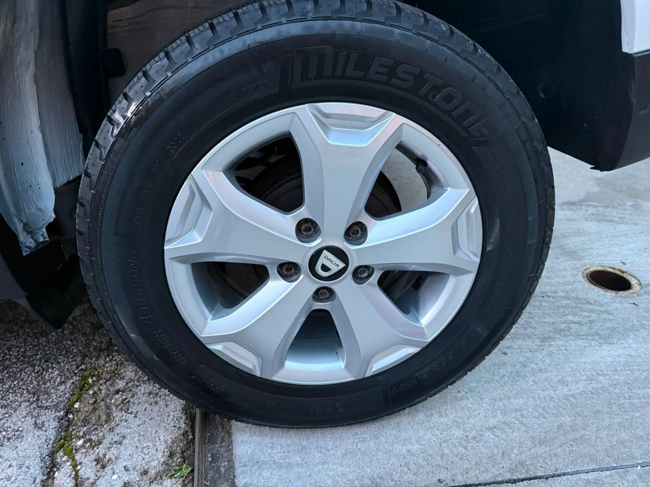 Dacia Duster 1.6 SCe GPL 4x2 Techroad