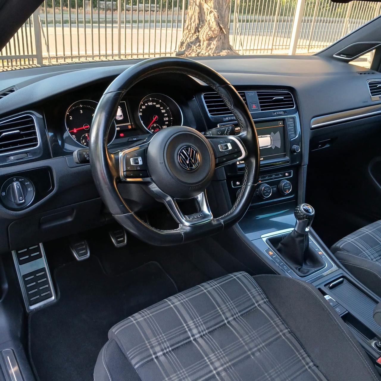 Volkswagen Golf GTD 2.0 TDI 5p. BlueMotion Technology