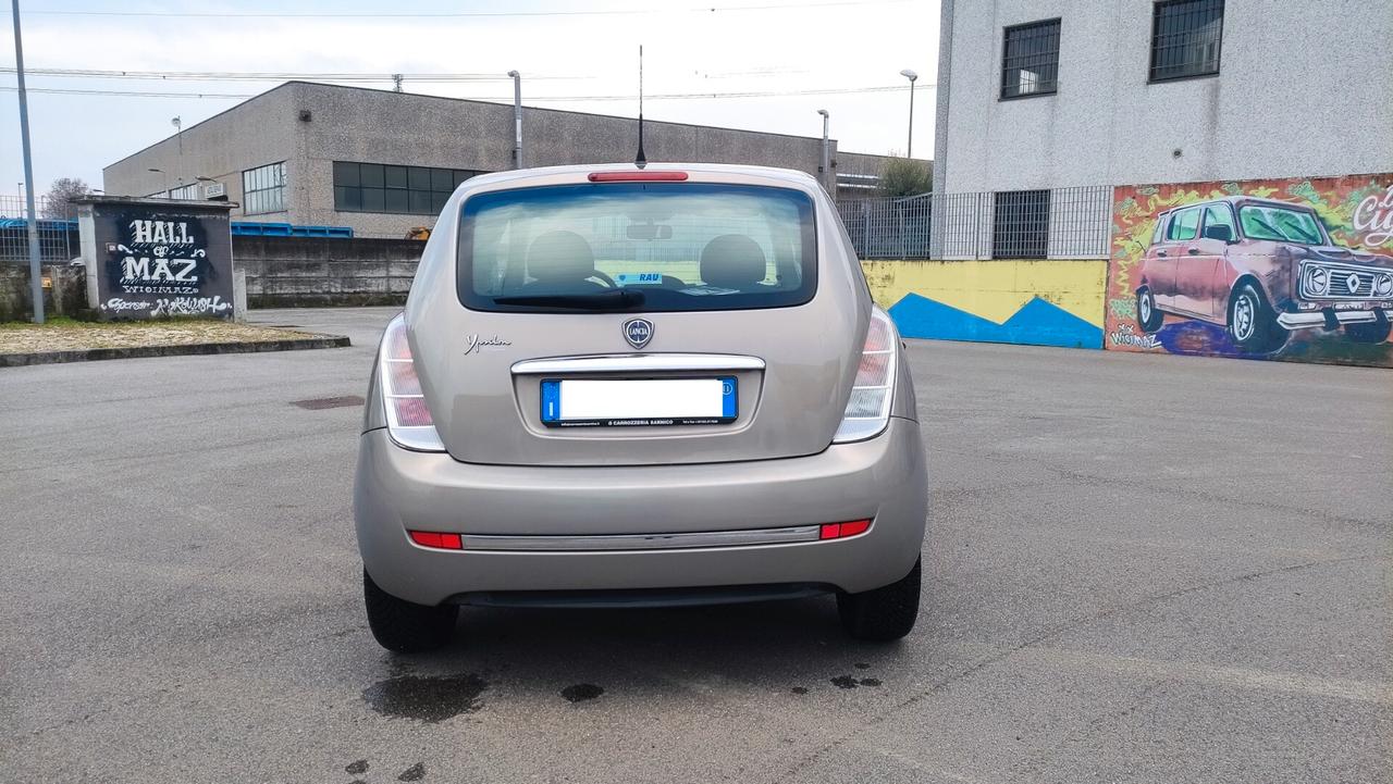 Lancia Ypsilon 1.2 69 CV SOLI 80000km NEOPATENTATI - 2011