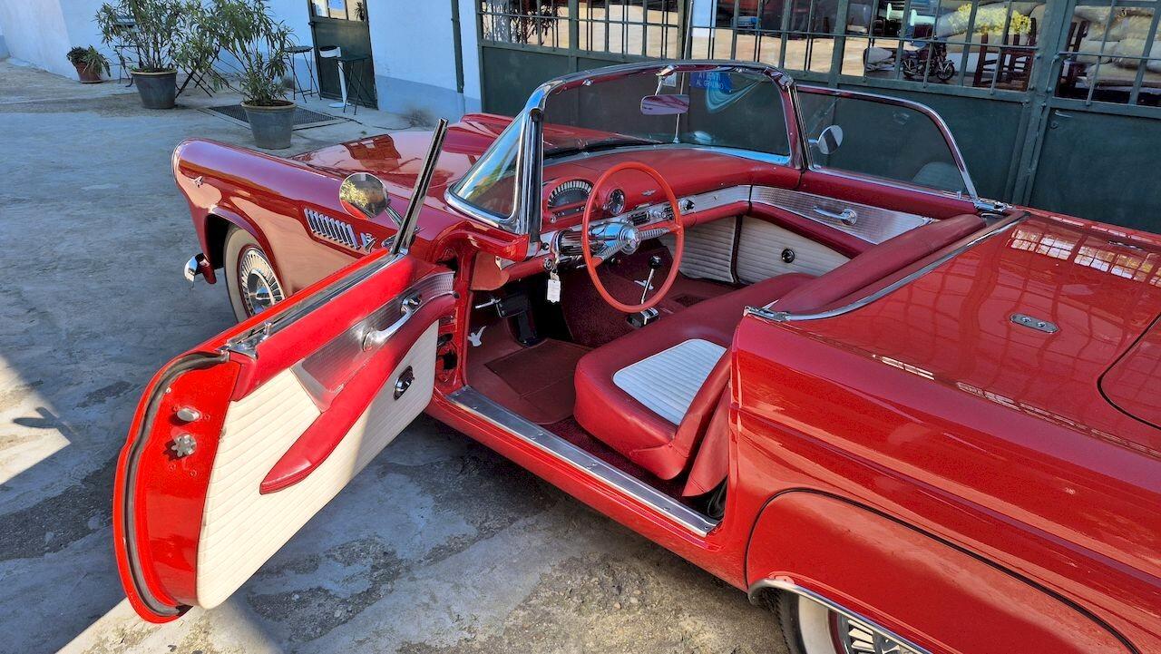 Ford Thunderbird Convertible & Hard-top