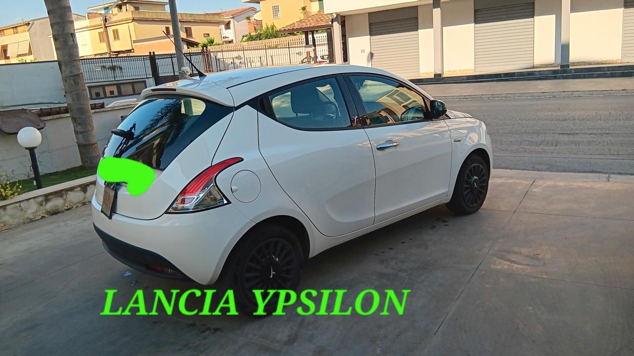 Lancia Ypsilon usata Mondialcars km 112.000