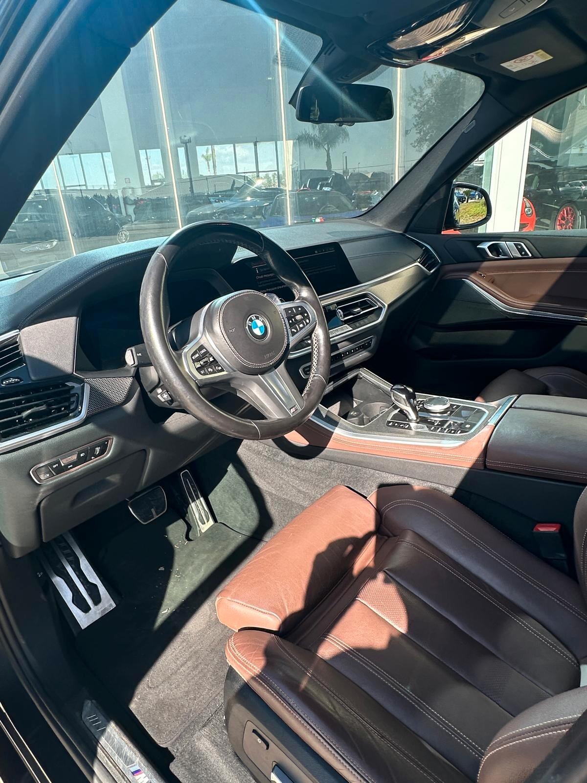 Bmw X5 M xDrive25d Msport possibilità noleggio no scoring