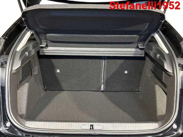 CITROEN C4 Hybrid 145 cv Automatico - COLLECTION