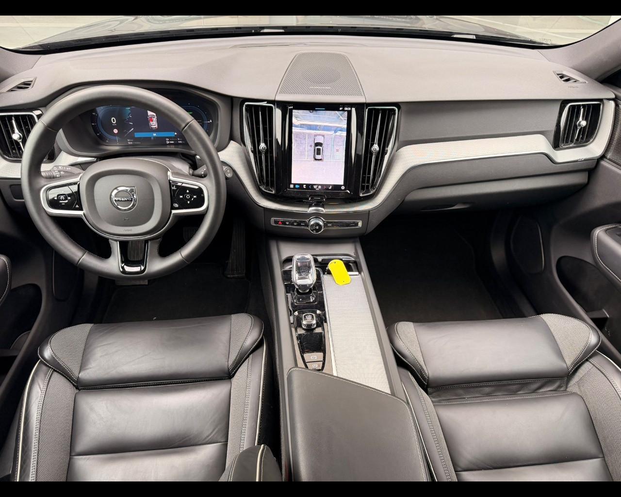 VOLVO XC60 T6 PHEV AWD PLUS DARK AUTO