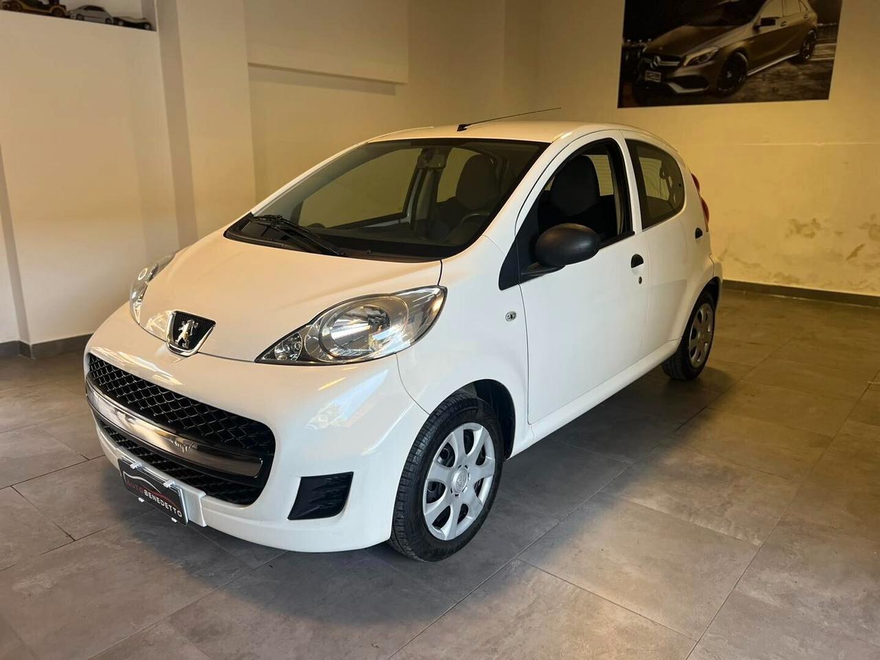 Peugeot 107 1.0 68CV 5p. Desir 2010 NO CLIMA