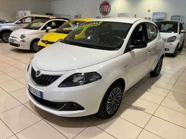 Lancia Ypsilon Ypsilon 1.0 FireFly 5 porte S&S Hybrid Platino