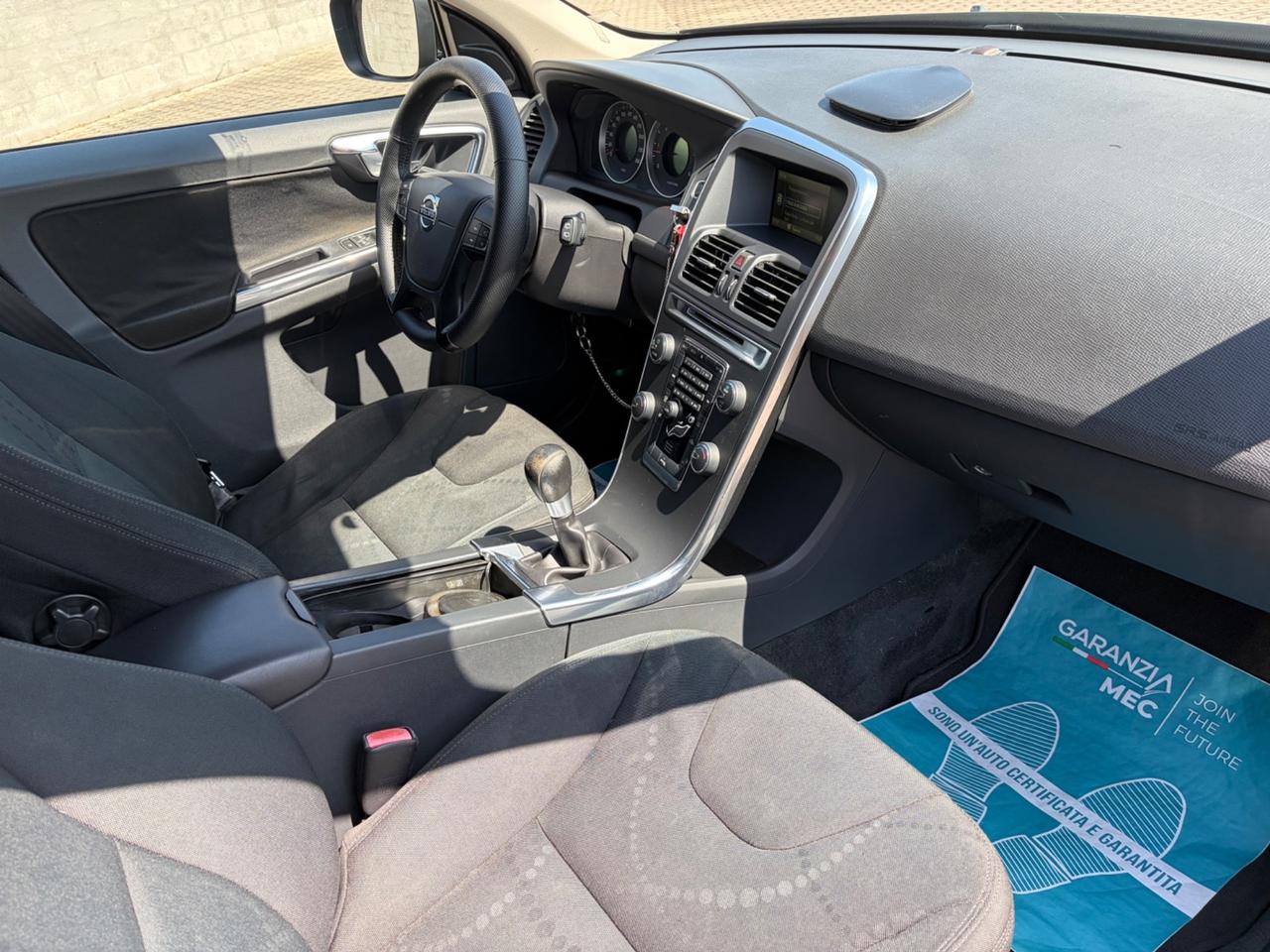 Volvo XC60 2.0 DRIVe Momentum - 2012