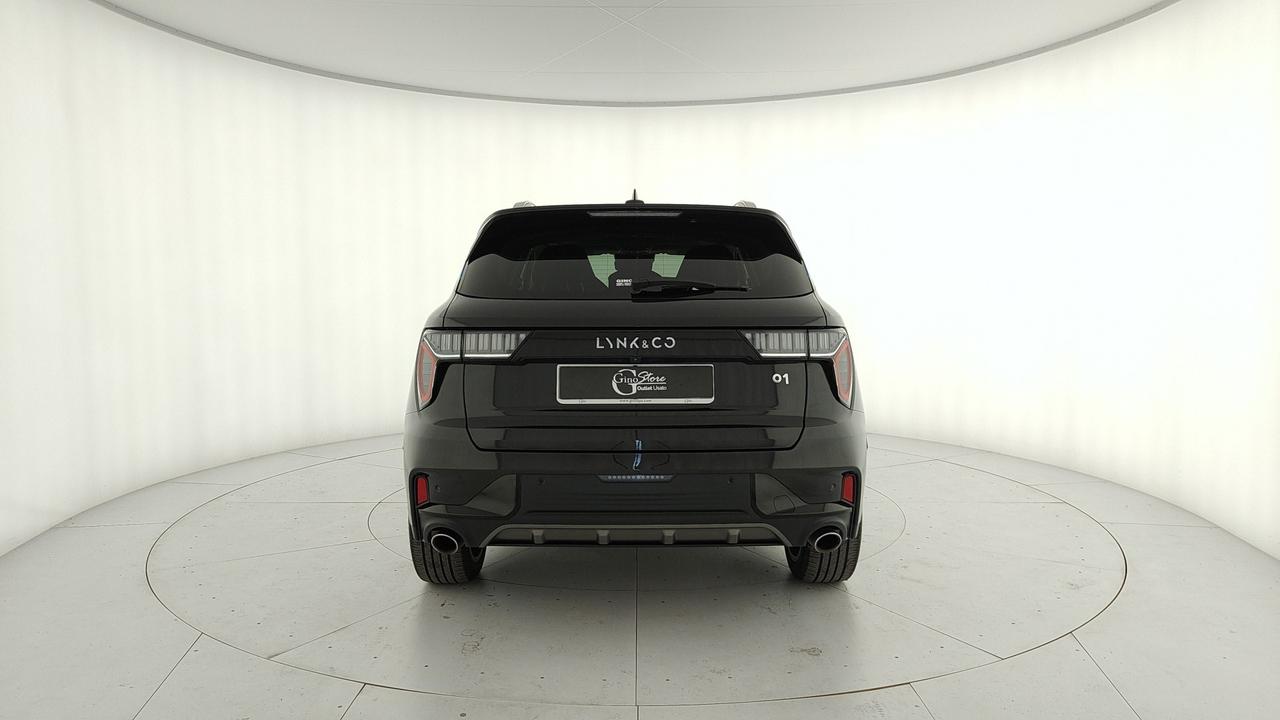 LYNK & CO 01 1.5 td phev