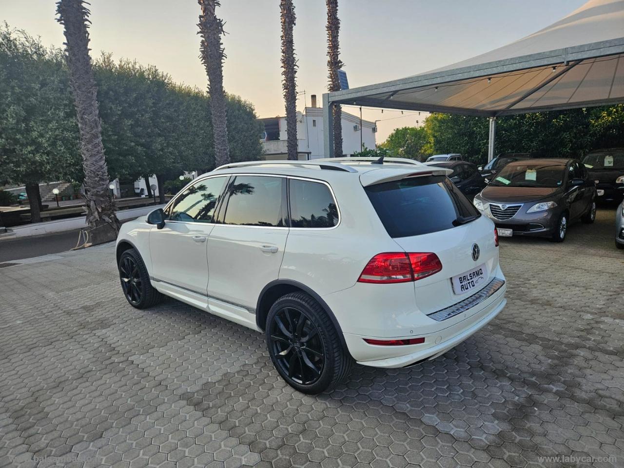 VOLKSWAGEN Touareg 3.0 TDI GANCIO DI TRAINO