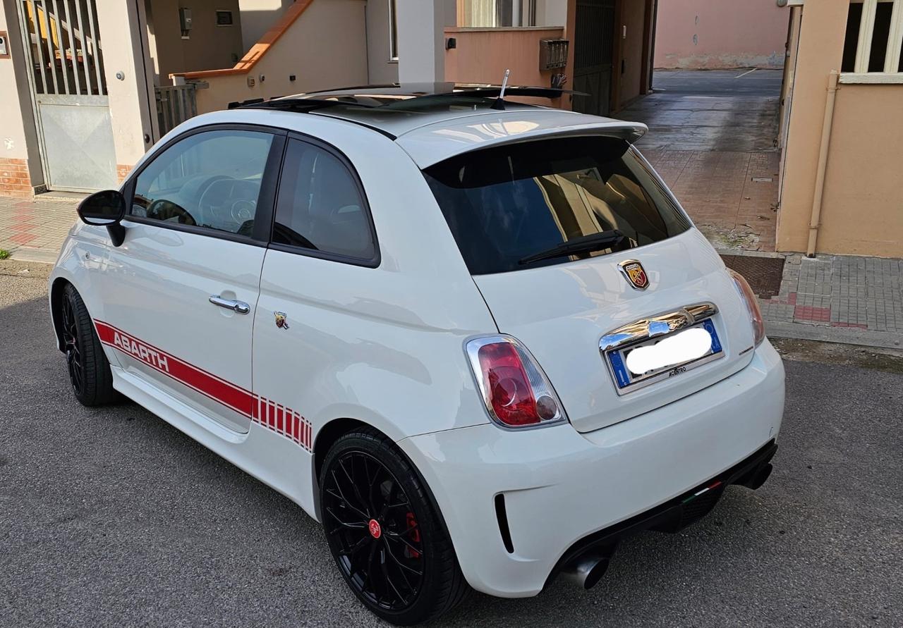 Abarth 500 1.4 Turbo T-Jet Custom