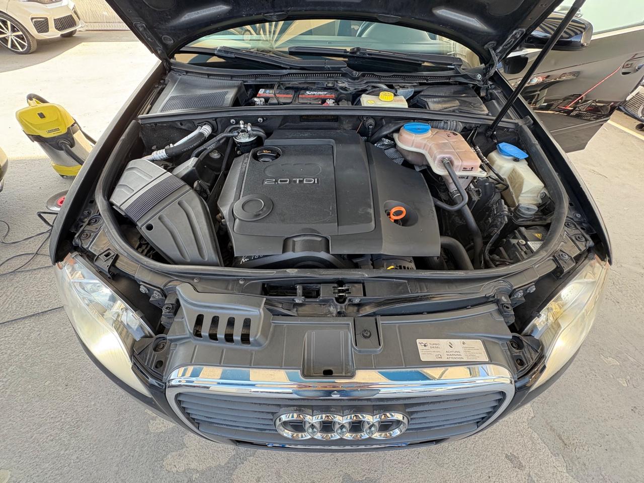 Audi A4 2.0 16V TDI Avant 220000km TETTO XENO
