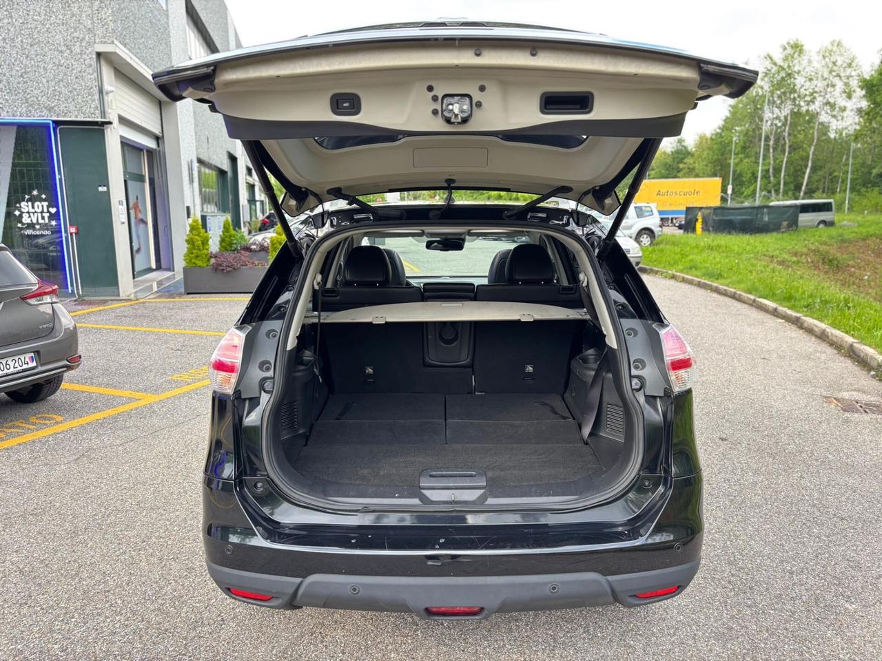 Nissan X-Trail 1.6 dCi 2WD AUTO Tekna 7 POSTI*TETTO*PELLE*