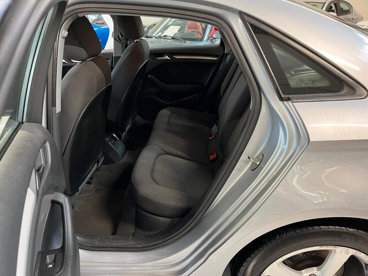 Audi A3 Sedan 1.6 tdi Sport 110cv