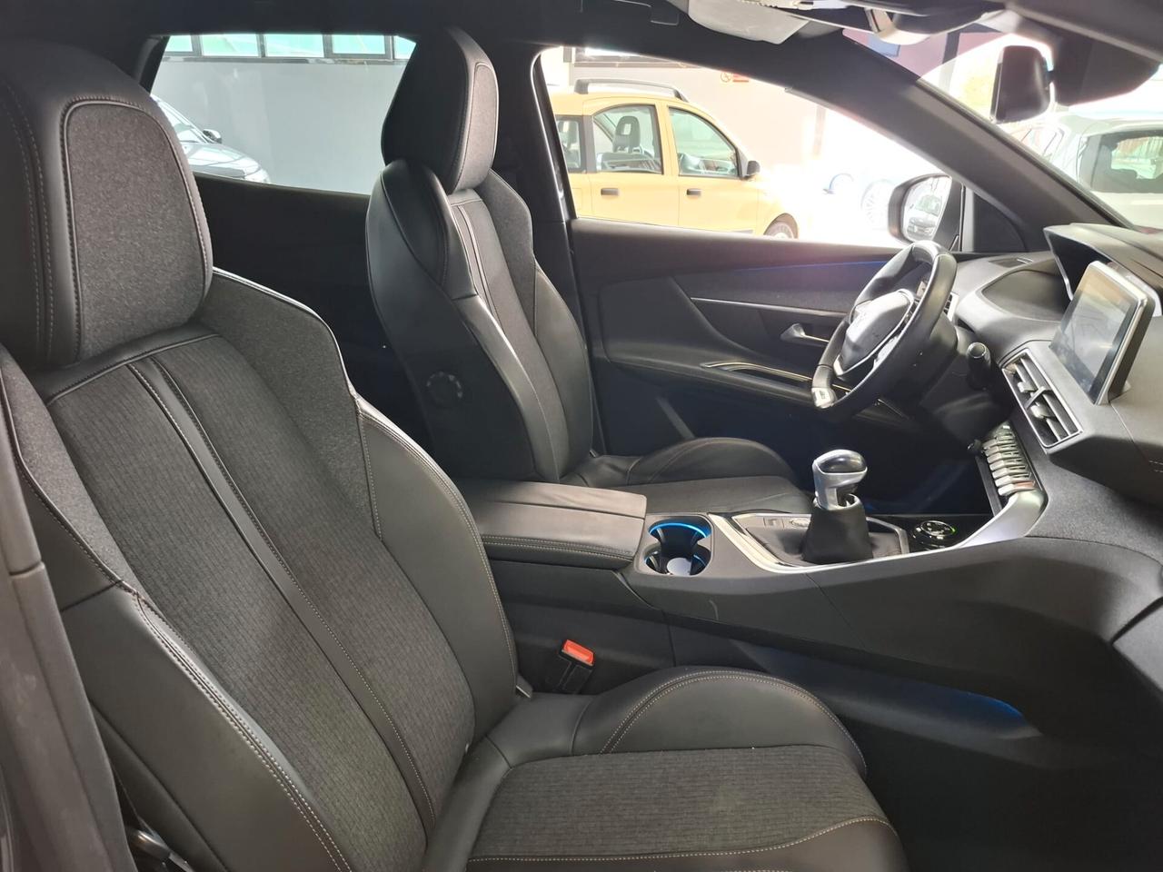 Peugeot 3008 GT Line Benzina Manuale