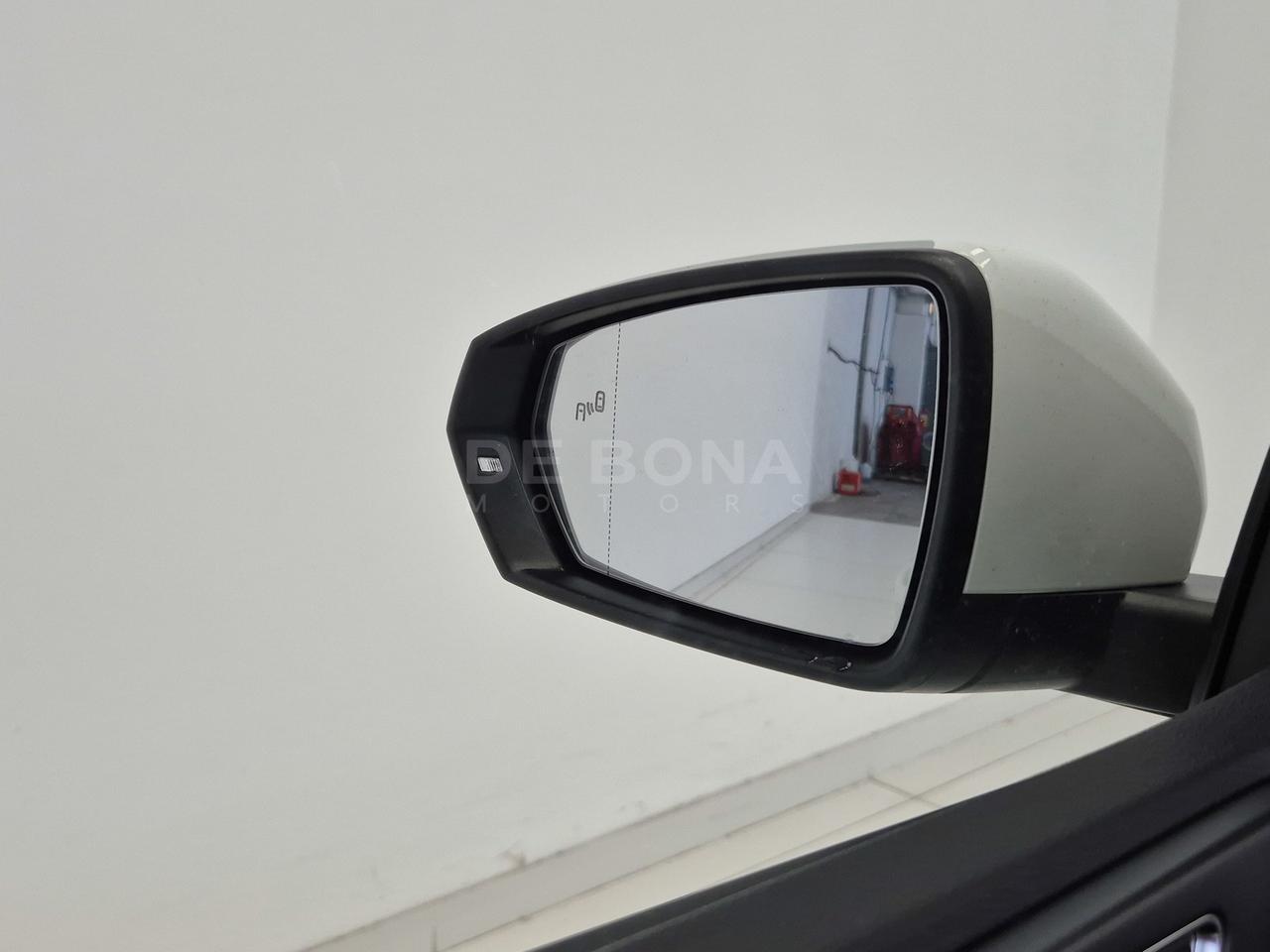 Volkswagen Polo 1.0 tsi r-line plus 115cv dsg