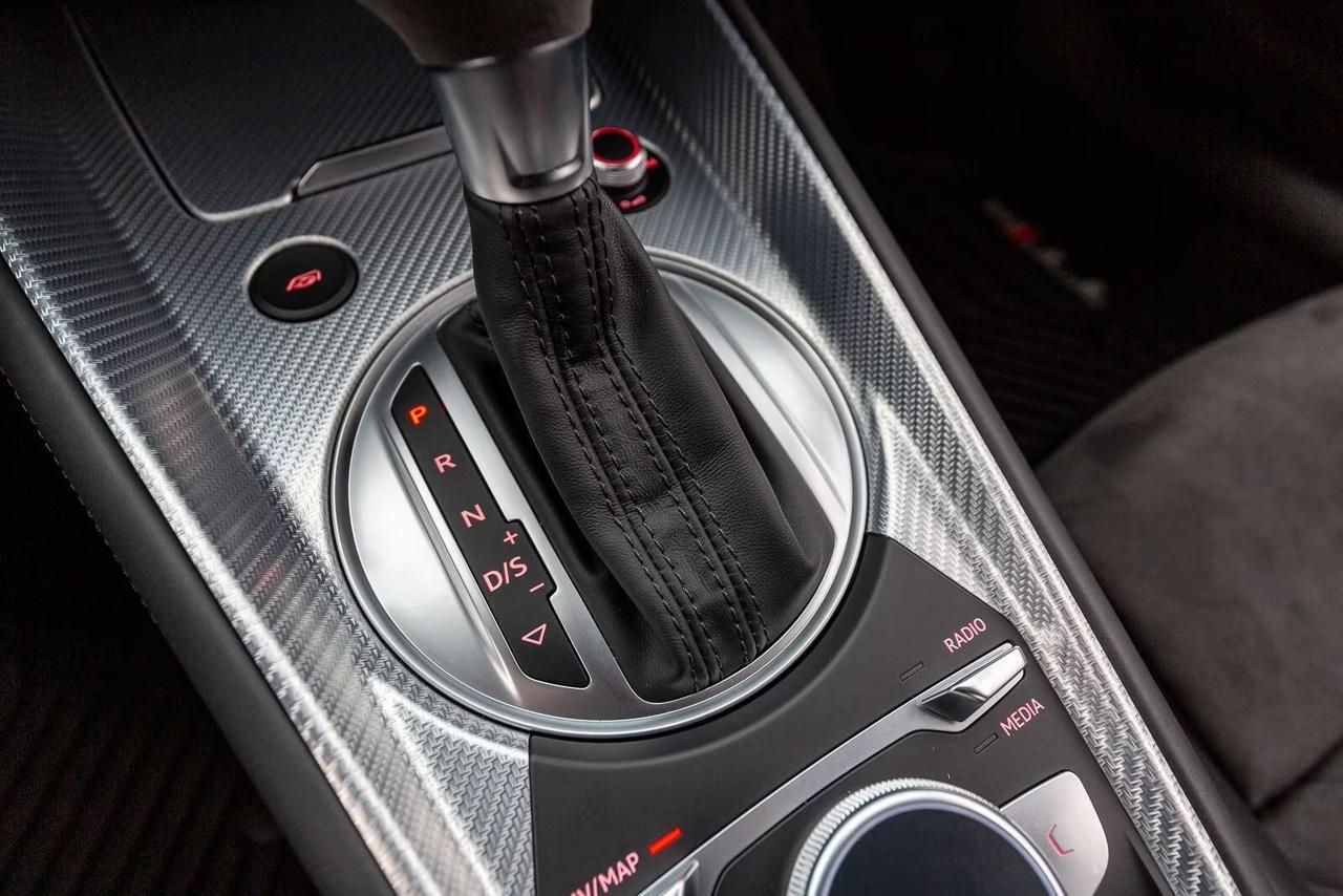 Audi TT RS Coupé 2.5 TFSI quattro S tronic virtiual pdc