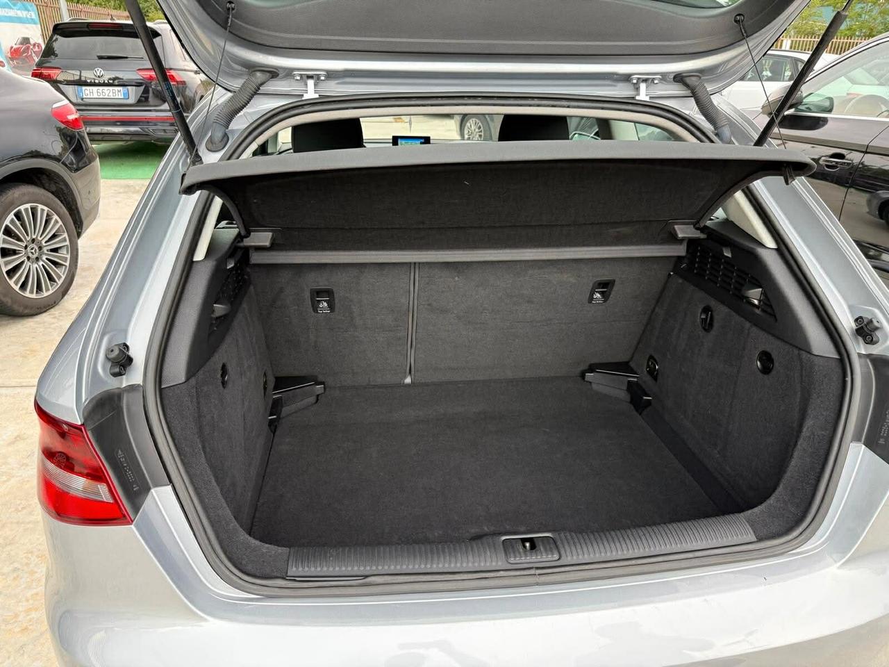 Audi A3 1.6 TDI 110CV E6 -3 Porte- UNIPRO