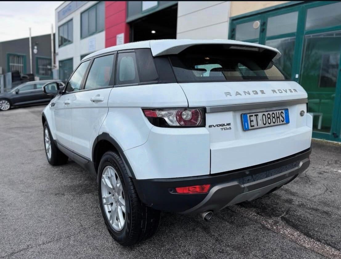 Land Rover Range Evoque 2.2 TD4 5p.