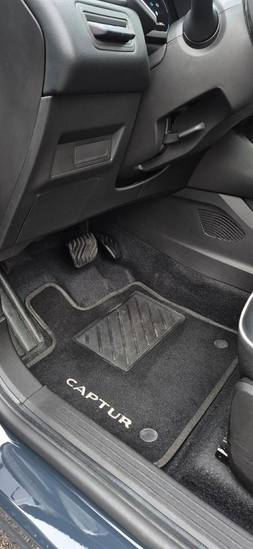 Renault Captur Full Hybrid E-Tech 145 CV Techno