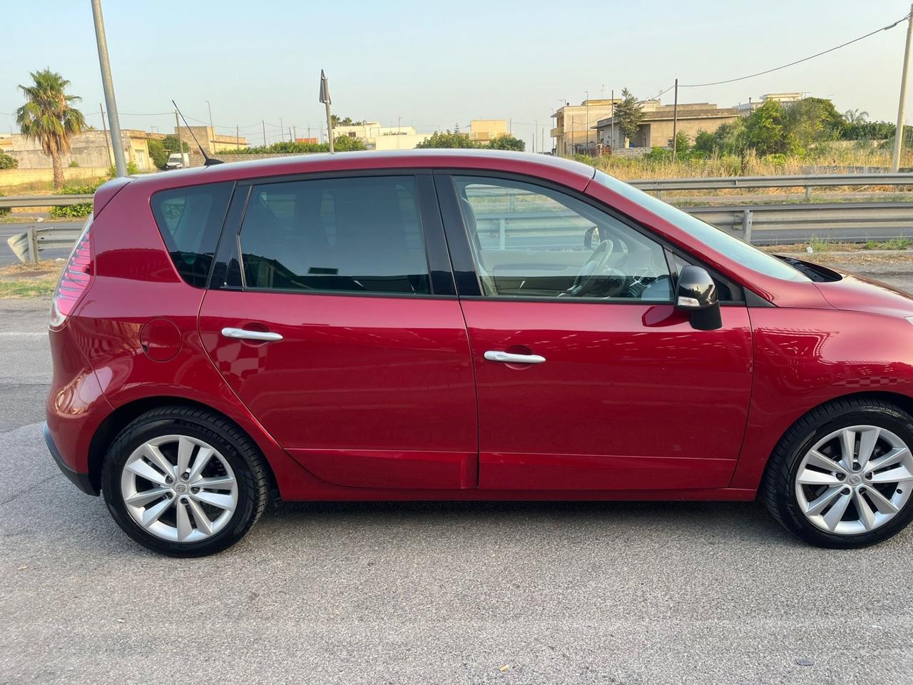 Renault Scénic X-Mod 1.5 dCi Luxe Unipro 2011