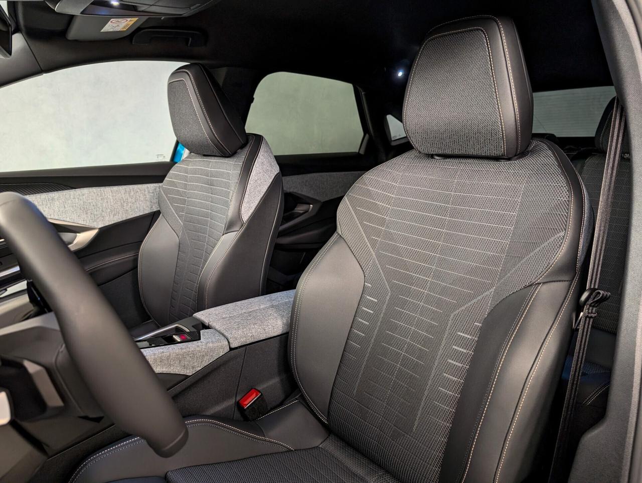 Peugeot 3008 Hybrid 136 e-DCS6 Allure KM0