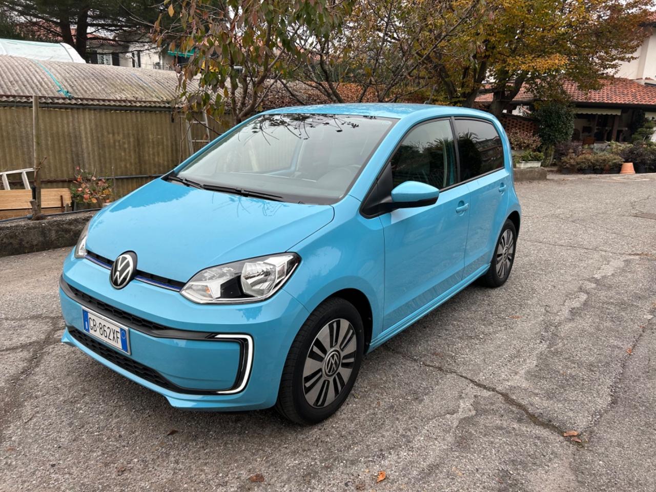 Volkswagen up! E-UP