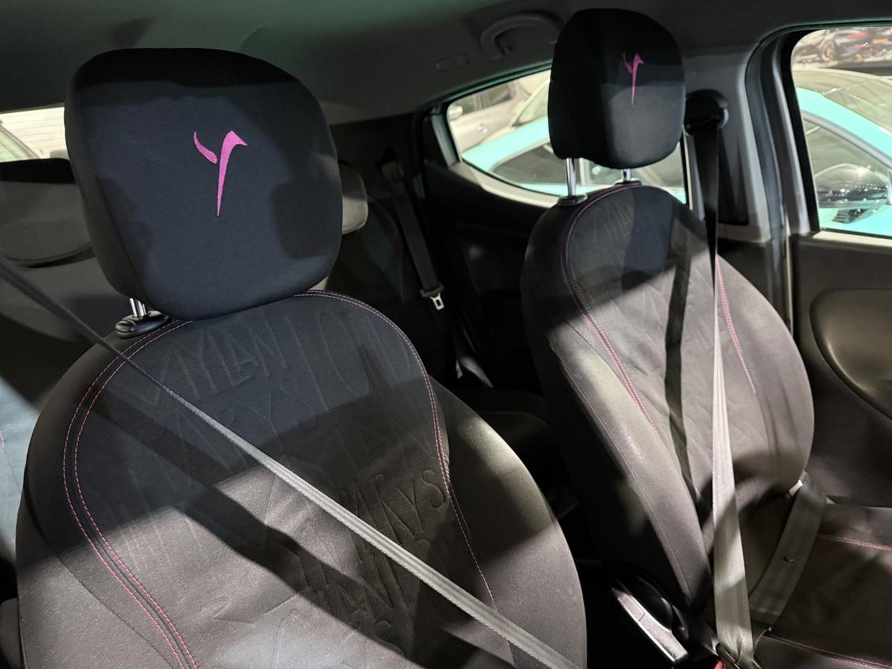 Lancia Ypsilon 1.2 69 CV 5 porte GPL Ecochic S Momodesign