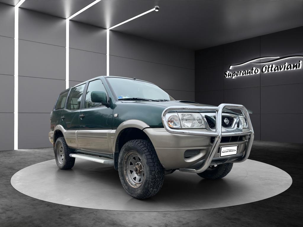 Nissan Terrano 5 Porte Terrano 5p 2.7 tdi Elegance AUTOCARRO