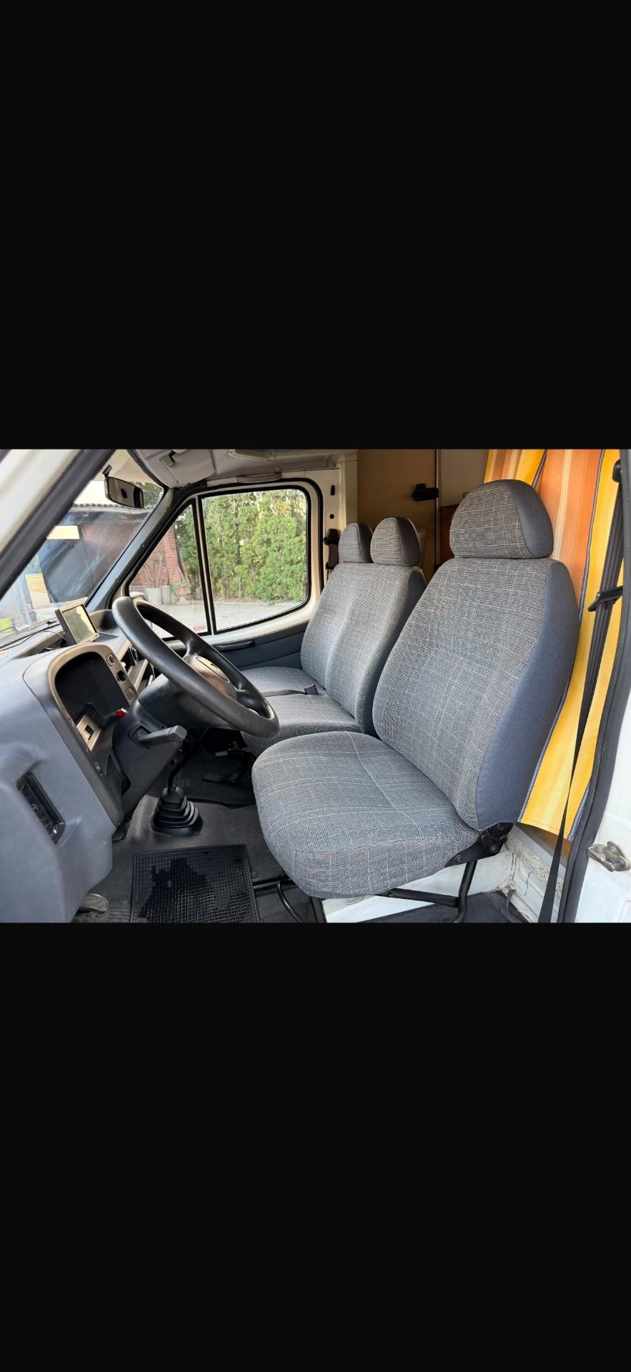 Ford Transit 100 2.5 diesel PL Kombi