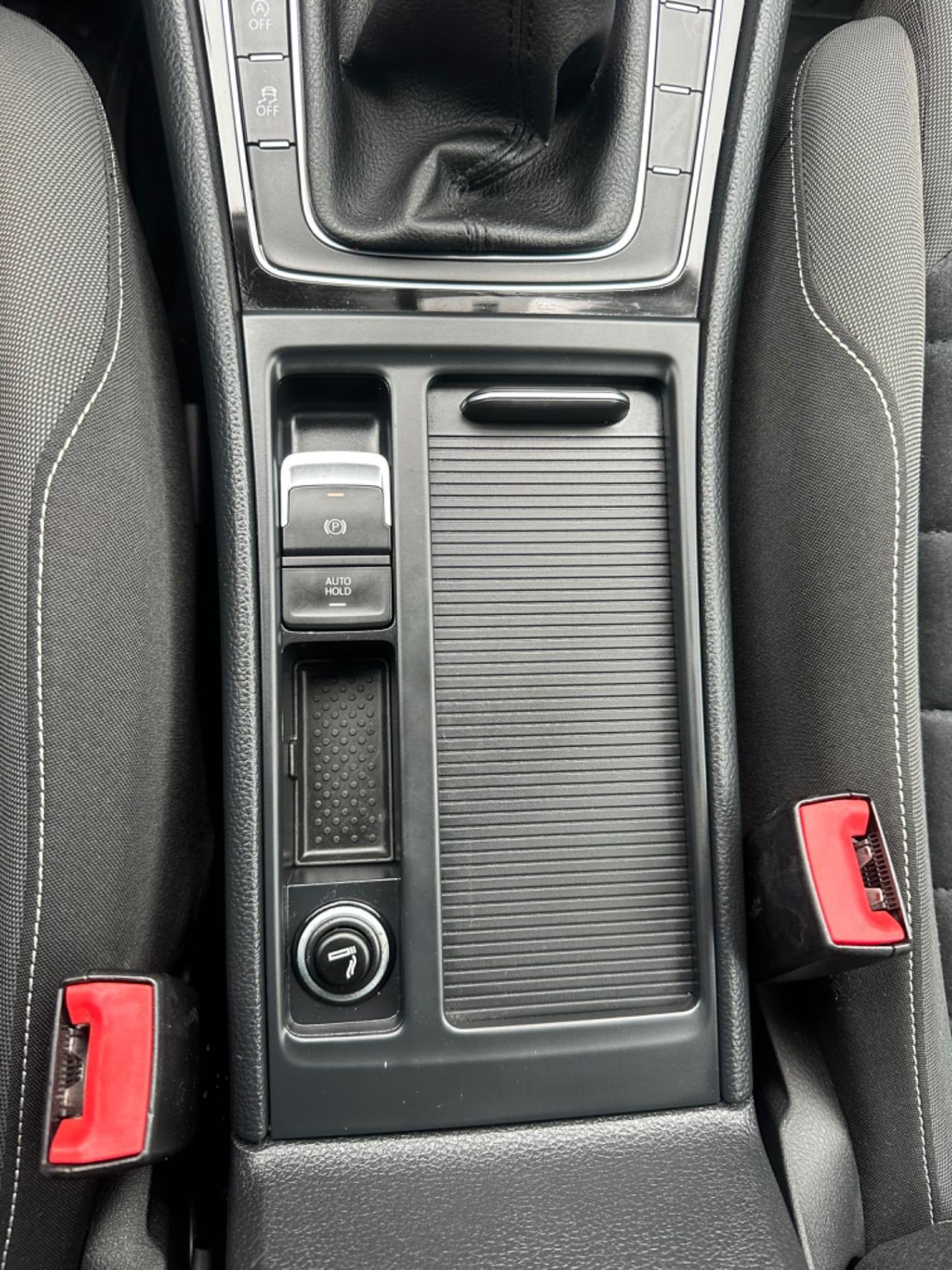 Volkswagen Golf 2.0 TDI 5p. 4MOTION Highline BlueMotion Tech.