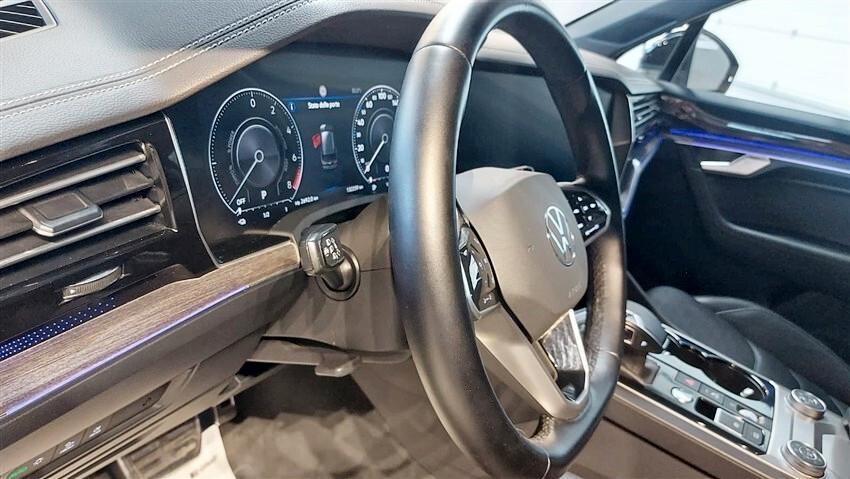 Volkswagen Touareg 3.0 V6 TSI eHybrid Elegance