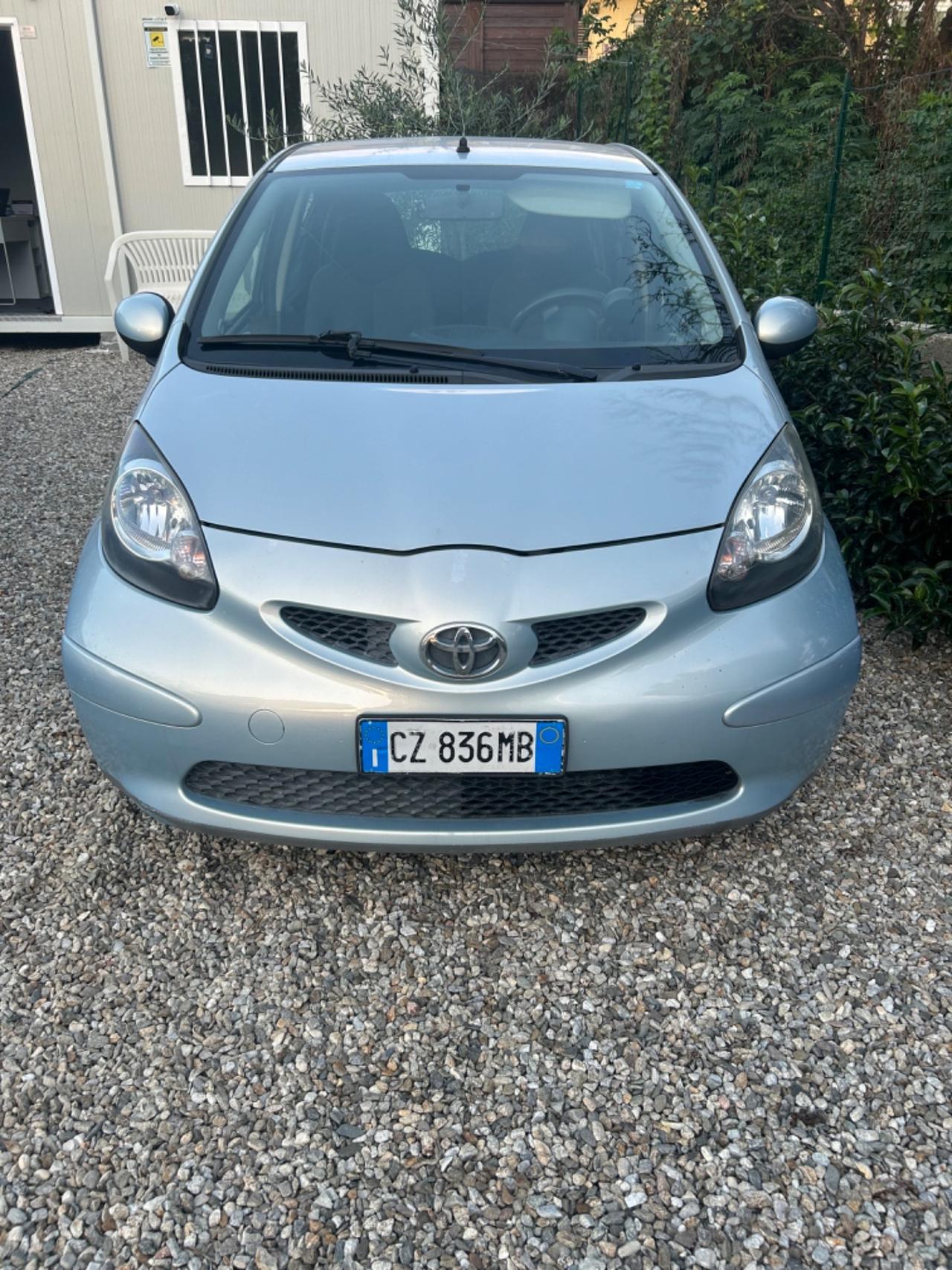 Toyota Aygo 1.0 12V VVT-i 5 porte