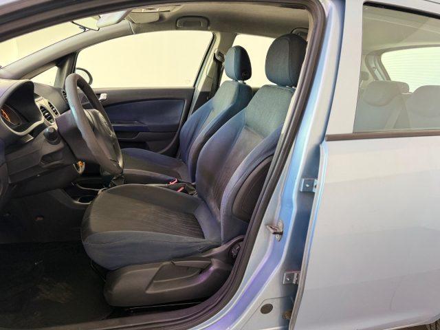 OPEL Corsa 1.2 5 porte .Cosmo